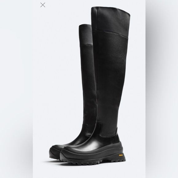 New ZARA OVER THE KNEE BLACK LEATHER VIBRAM BOOTS, US 7.5, $460 From London - Picture 1 of 16